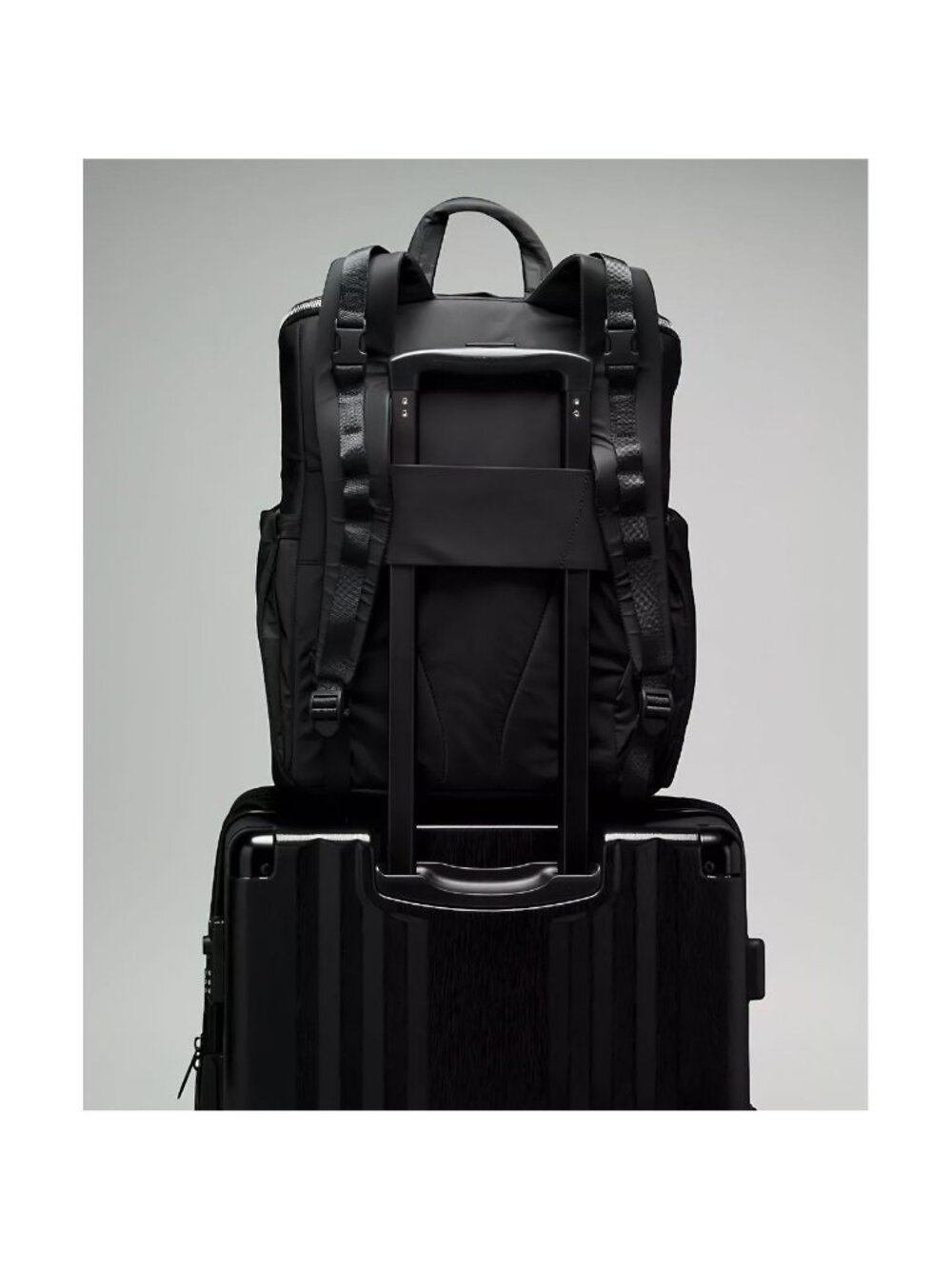 Lululemon New Parent Backpack 17L Black OS - Picture 4 of 16